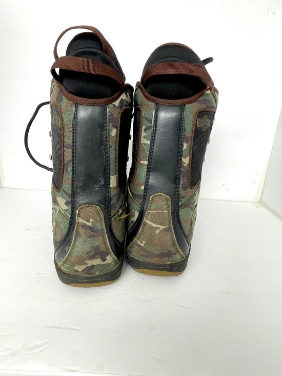M3 USED SNOWBOARDING BOOTS SIZE 10 main image 4